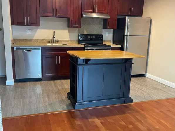 1210 Alameda De Las Pulgas APT 2, Belmont, CA 94002