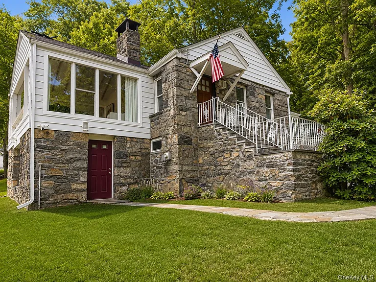 18 Kirk Lake Dr — Photo 3