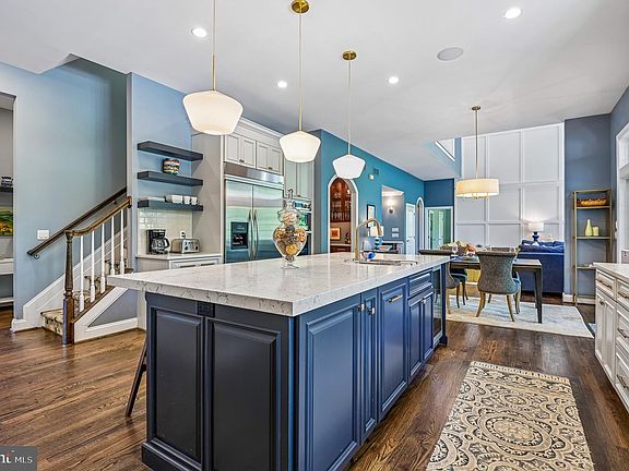 5th image of 3 Dipping Pond Ct