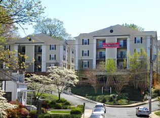 114 Carrollton Ter APT G, Charlottesville, VA 22903