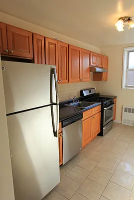 Rented by Hatuka Properties | media 13