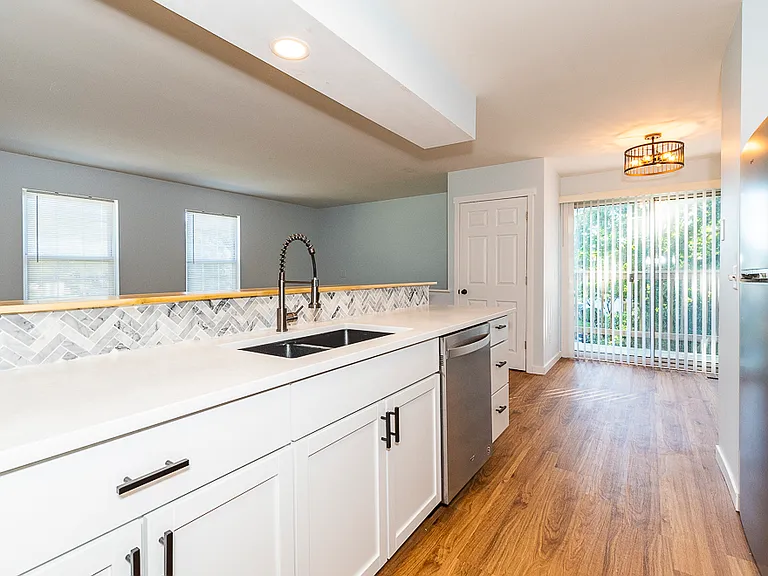 7645 Timbercreek Ct #4 — Photo 1