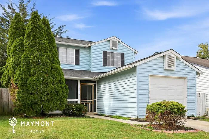 3 bed, 1.5 bath, 1176 sqft, $1,495 — Photo 1