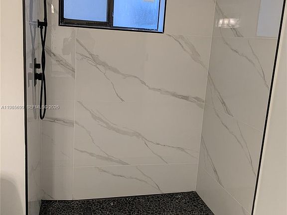 5th image of 601 Ives Dairy Rd APT 103-8