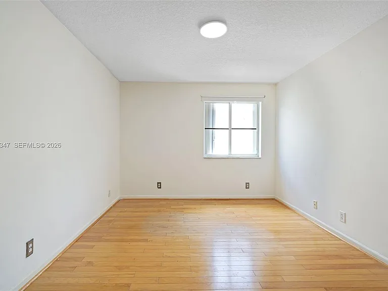 4312 Laurel Ridge Cir — Photo 34