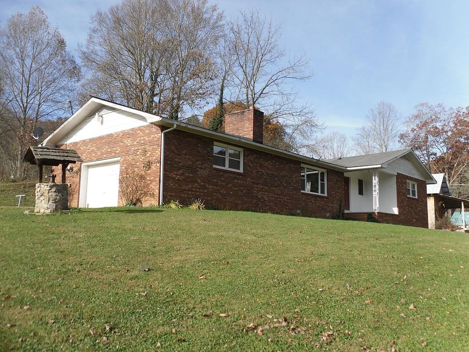 1st image of 20 Hollie Hill Dr