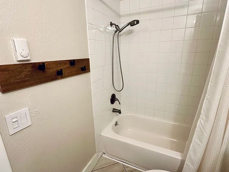 2921 W 29th Ave #3B — Photo 24