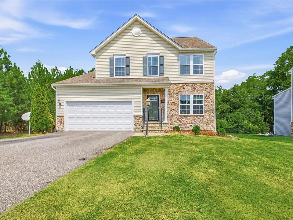 1916 River Ridge Pl