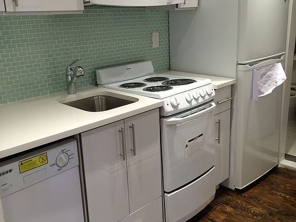 5th image of 224 W 13th St APT 3F