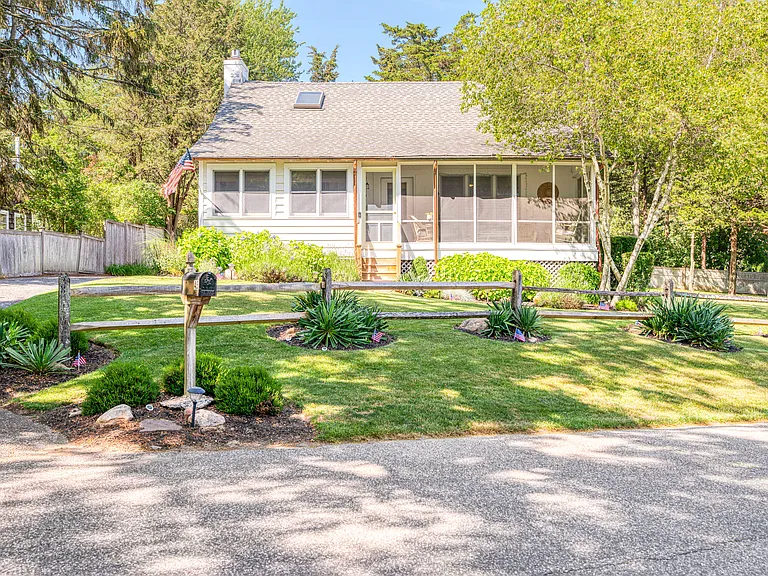 45 Towd Point Rd — Photo 18