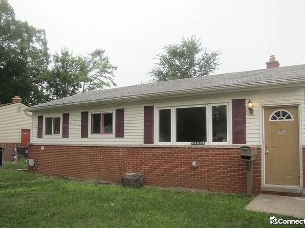 34579 John St