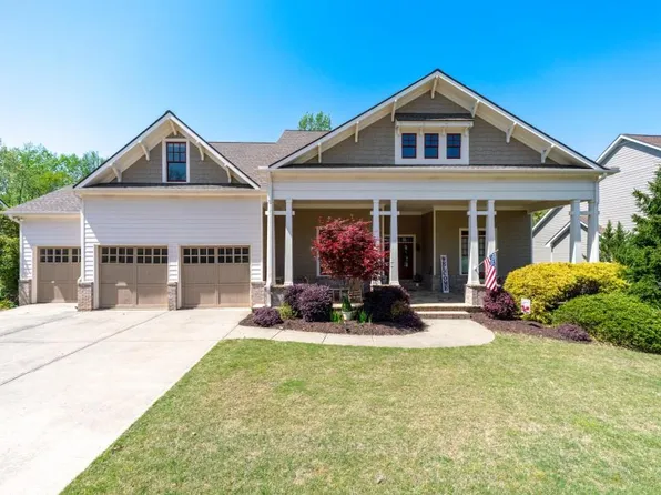 3137 Perimeter Cir, Buford, GA 30519