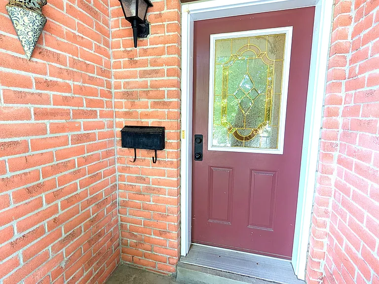 67 Rougehaven Way — Photo 2