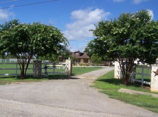 204 Bridges Ln, Buda, TX 78610