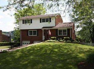 1776 Moynelle Dr, Pittsburgh, PA 15243