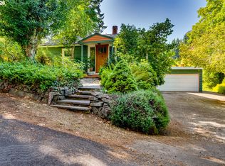 3374 Loma Linda Dr, Eugene, OR 97405