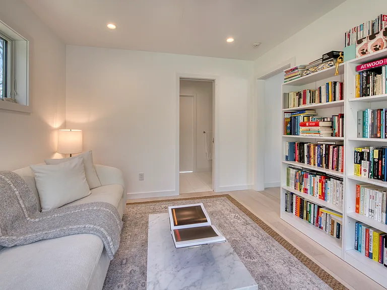 23 Robeson Blvd — Photo 16