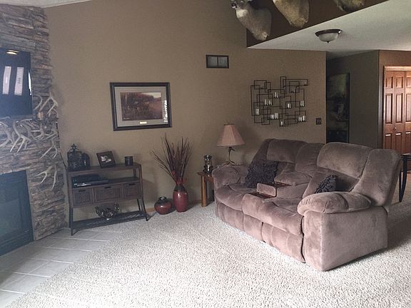 5th image of 506 Paul Ave