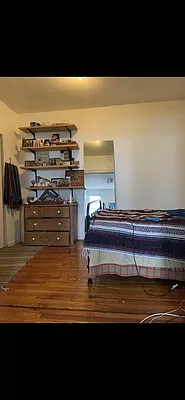 Rented by New York Realty Minimax Inc | media 3