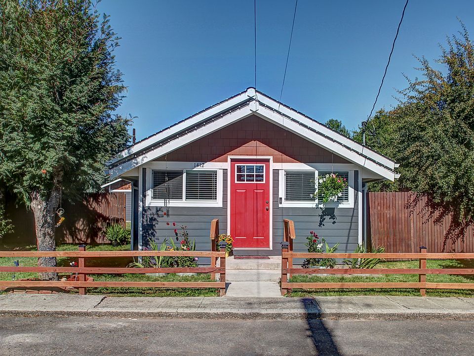1st image of 1412 Crescent Ave