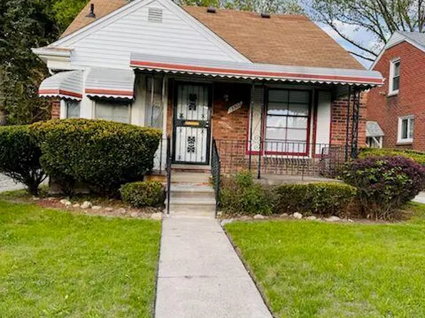 19502 Whitcomb St, Detroit, MI 48235