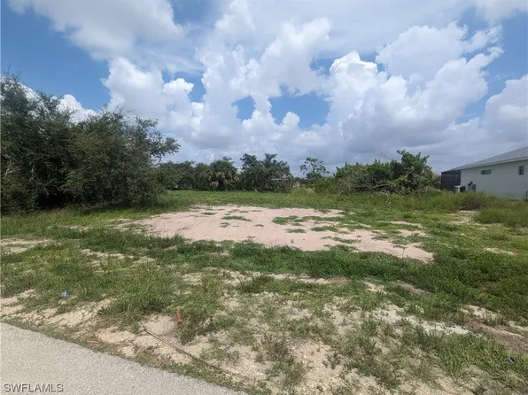 1315 SW 17th Pl, Cape Coral, FL 33991