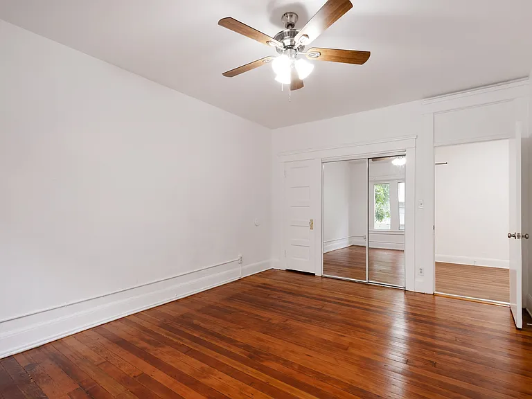 1220 S. Olive St. — Photo 26