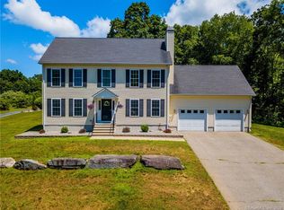 3 Haley Meadow Rd, Griswold, CT 06351