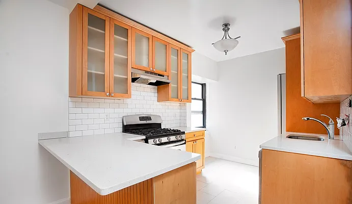 Rented by Compass | media 11