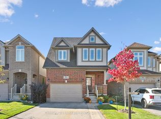 184 Macalister Blvd, Guelph, ON N1G 0G8