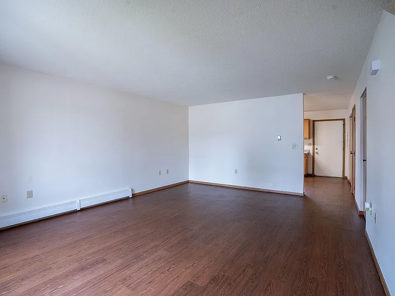 Hazelwood Townhomes — Photo 24