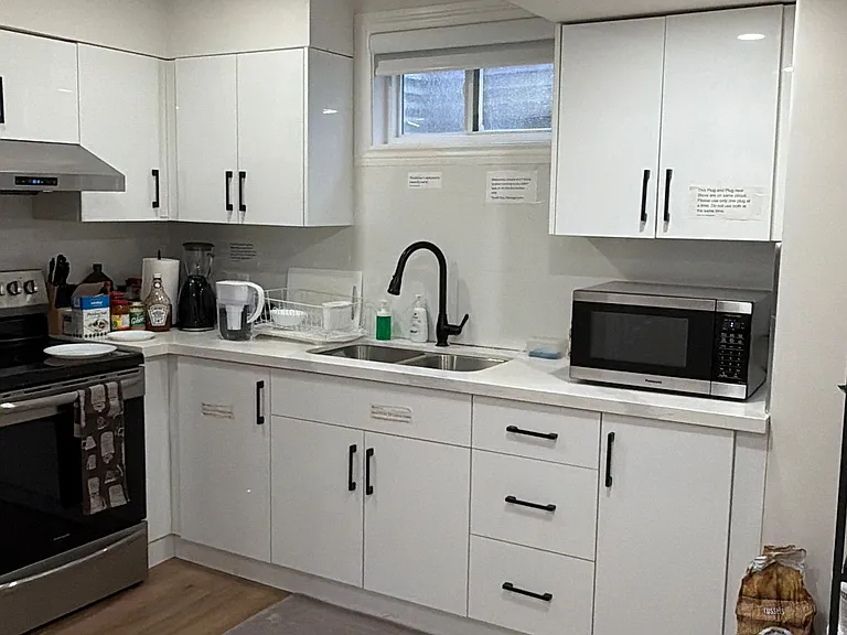 43 Bordeaux Cir #B1 — Photo 14