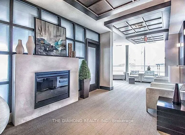 3391 Bloor St W #407 — Photo 3