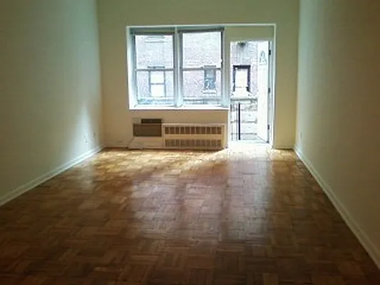 Rented by ALTER REALTY CO INC | media 2