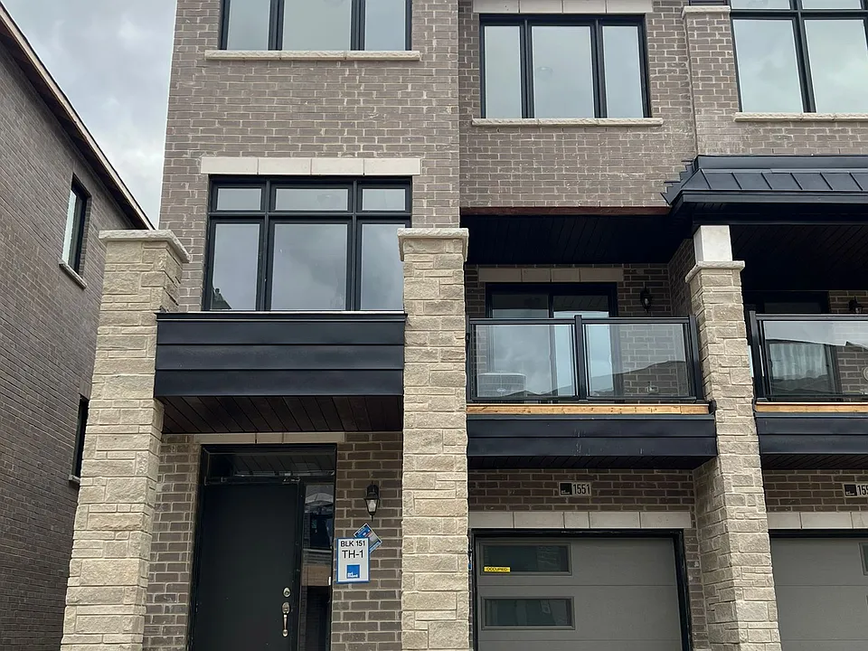 1551 Hilson Hts
