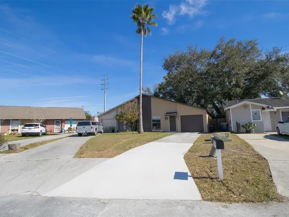 2928 Martha Ln, Land O Lakes, FL 34639