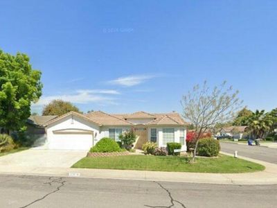 2517 Zion Way, Hanford, CA, 93230