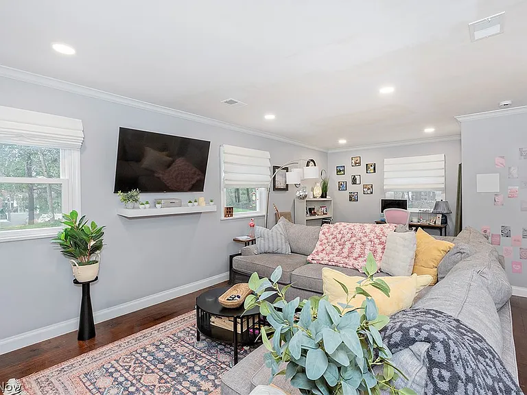 20 Kenton Rd — Photo 13