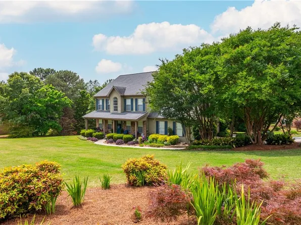 3295 Spincaster Way, Loganville, GA 30052