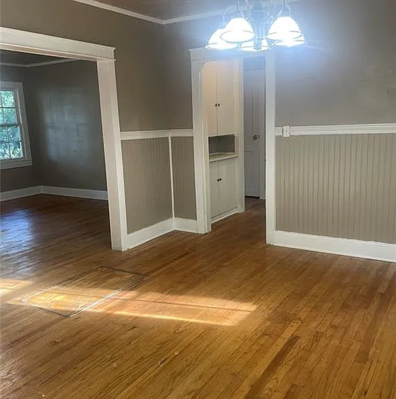 615 Mohawk St — Photo 7