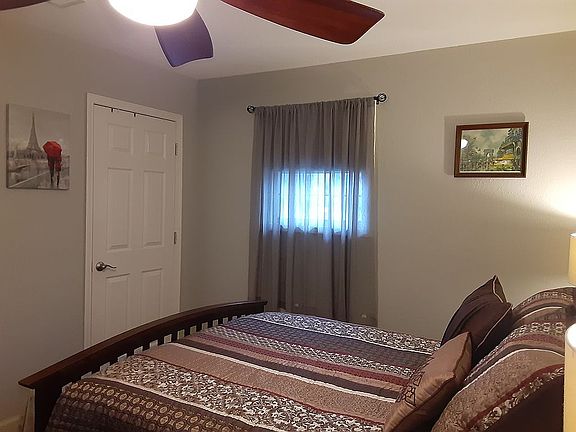 2nd image of 18 Wexford Grn