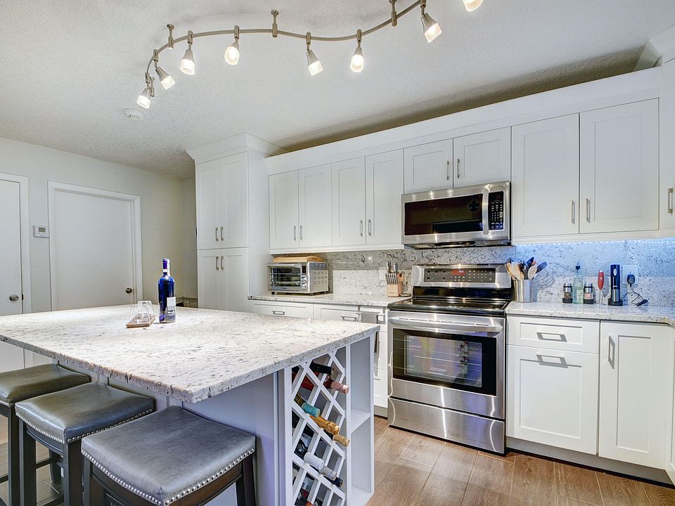 1st image of 1700 Embassy Drive #409