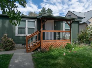 608 Dufur Ave, Maupin, OR