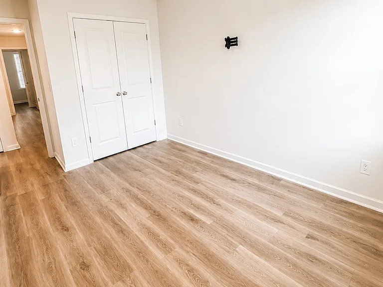 5522 Avery Dr — Photo 12