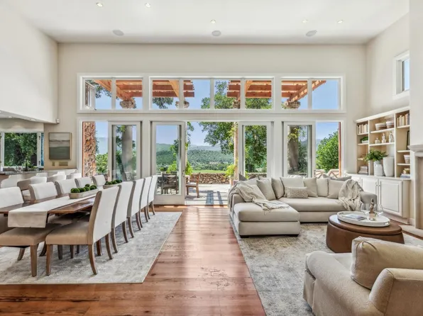 107 Knoll Court, St. Helena, CA 94574