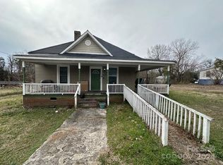 206 E Earnhardt St, East Spencer, NC 28144