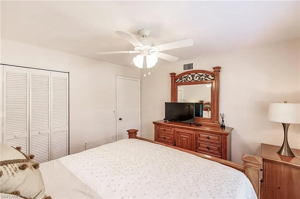 2 bed, 1245 sqft, $2,450 — Photo 1