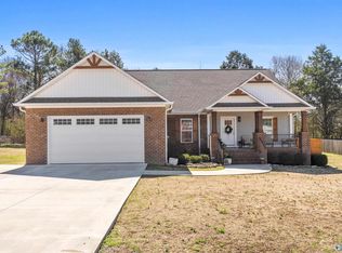 100 Stoney Mountain Dr, Guntersville, AL 35976