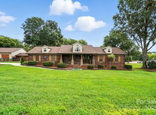 3369 Roberta Rd, Concord, NC 28027