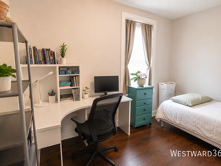 3363 S Racine Ave #3F — Photo 7
